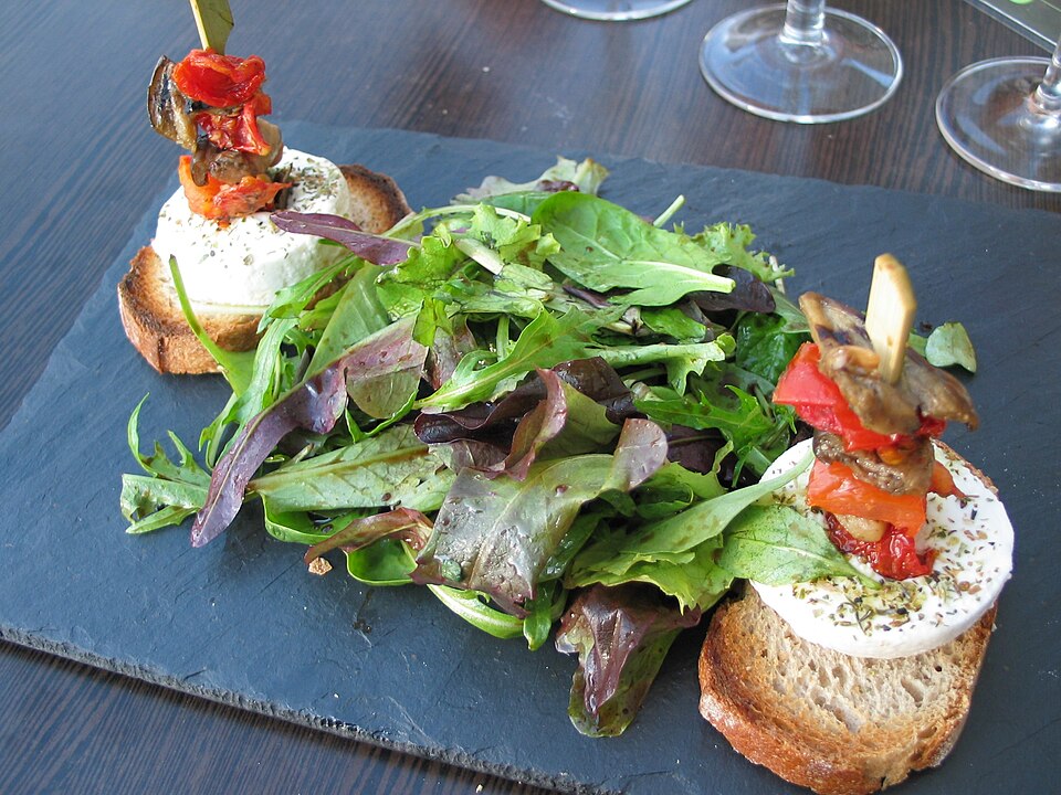 Mesclun - Traditional France dish