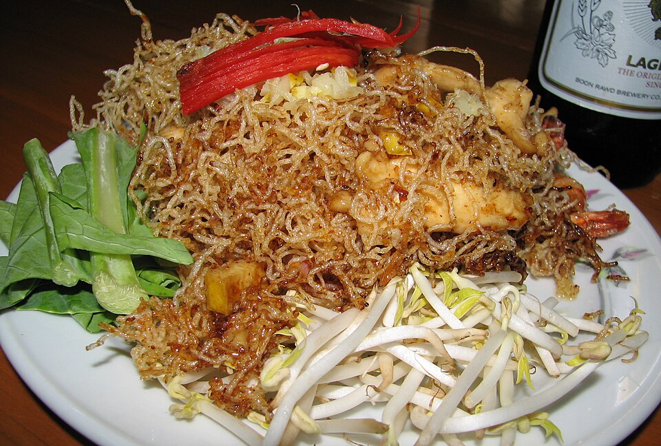 mi krop - Traditional Thailand dish