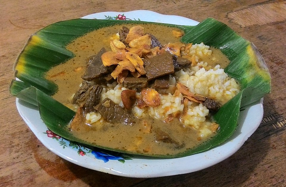 Nasi gandul - Traditional Indonesia dish