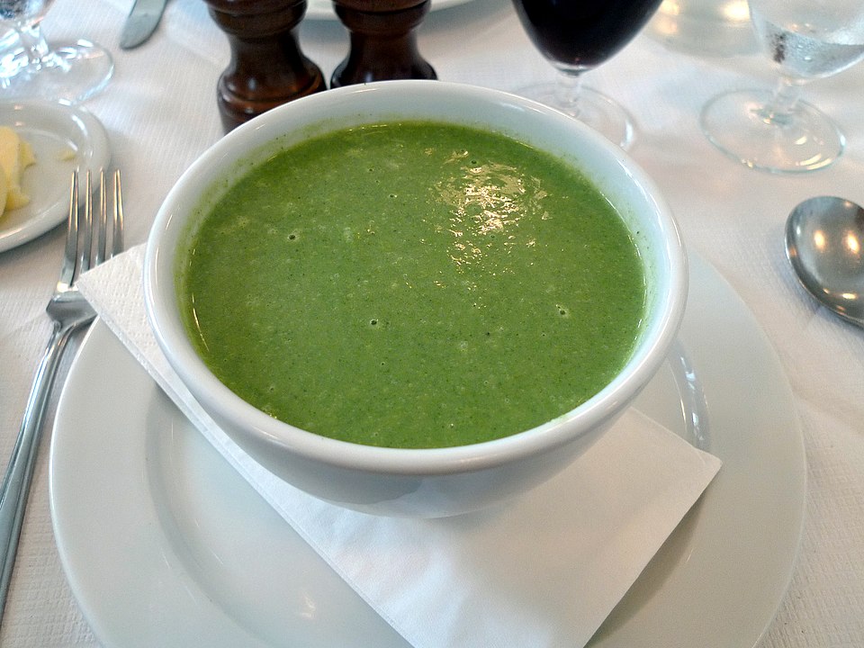 nettle soup - Traditional Türkiye dish