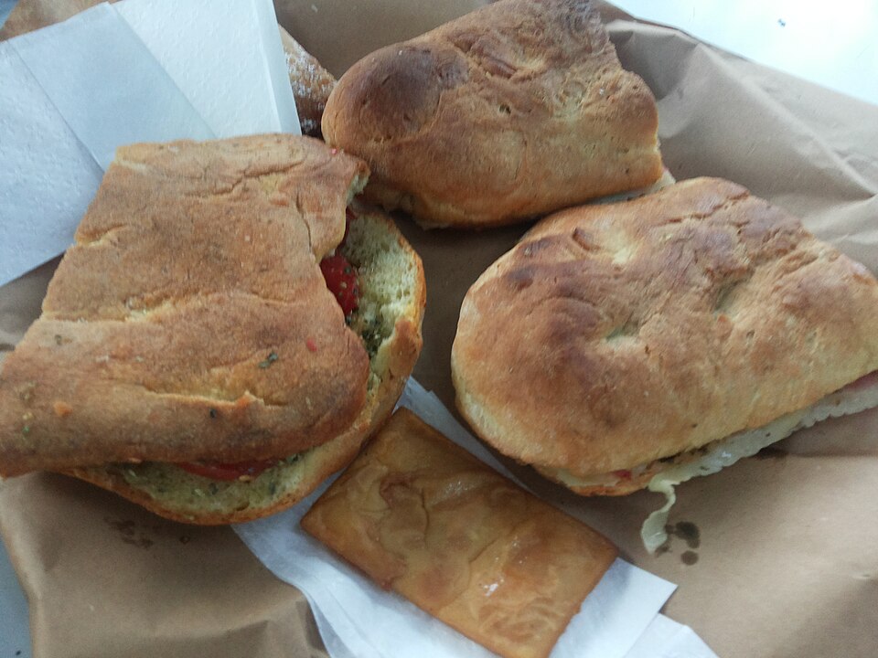 Pane cunzato - Traditional Italy dish