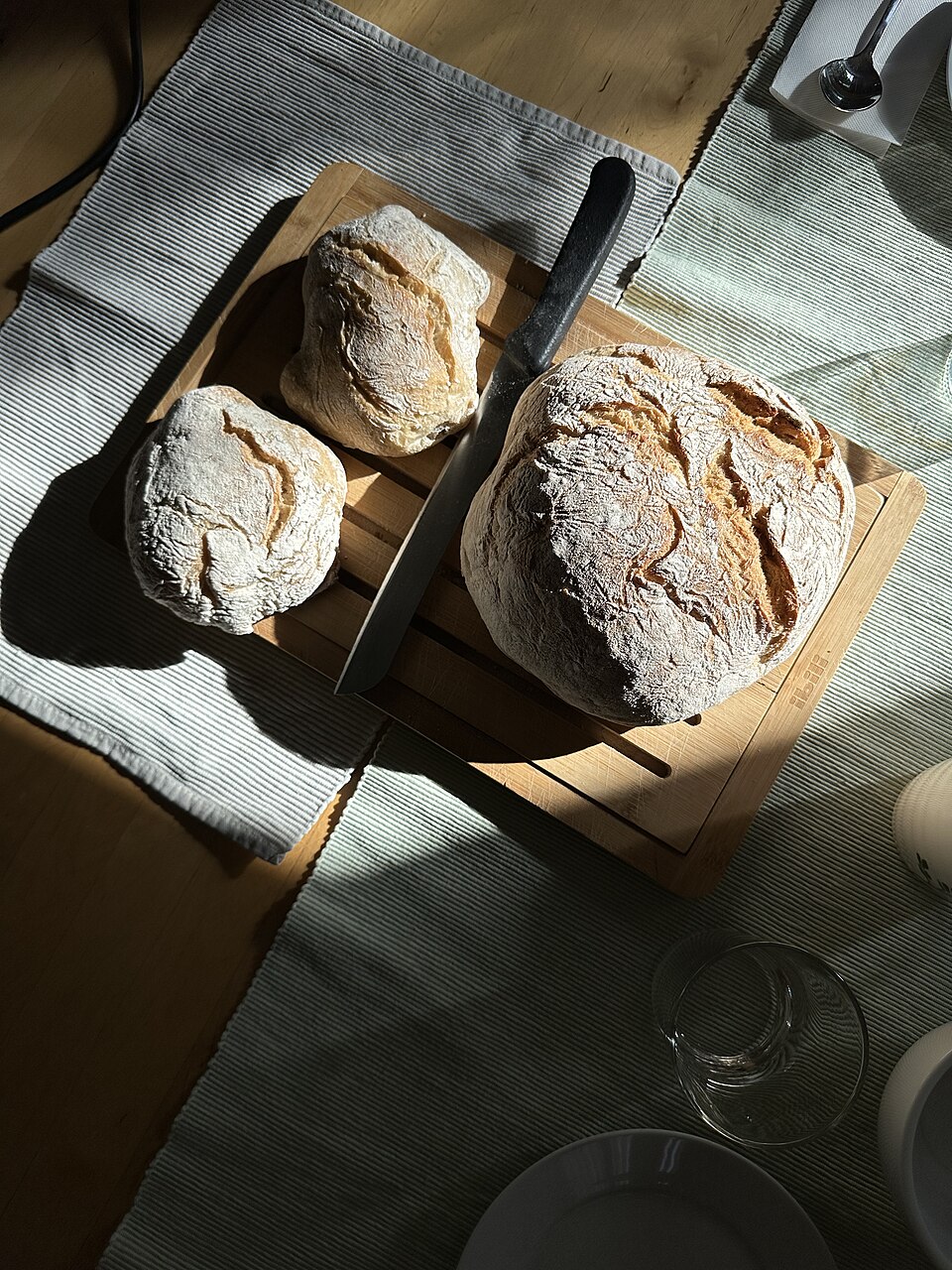 Pão de Mistura de Seia - Traditional Portugal dish