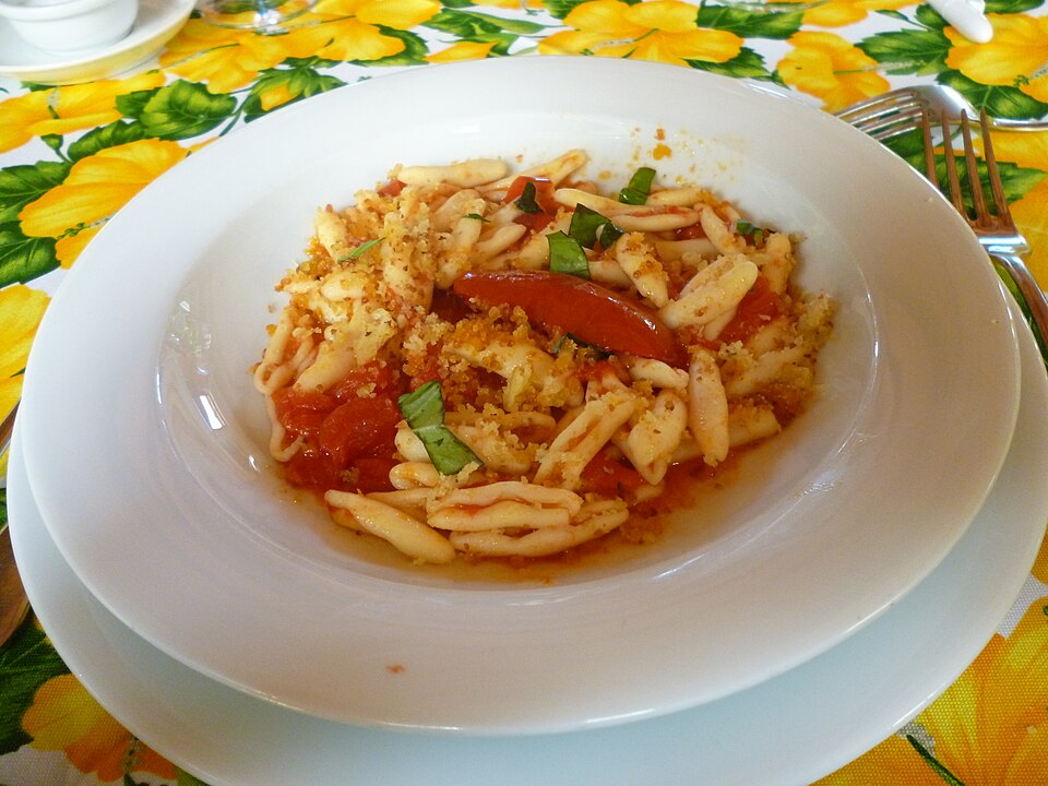 Pasta mollicata - Traditional Italy dish