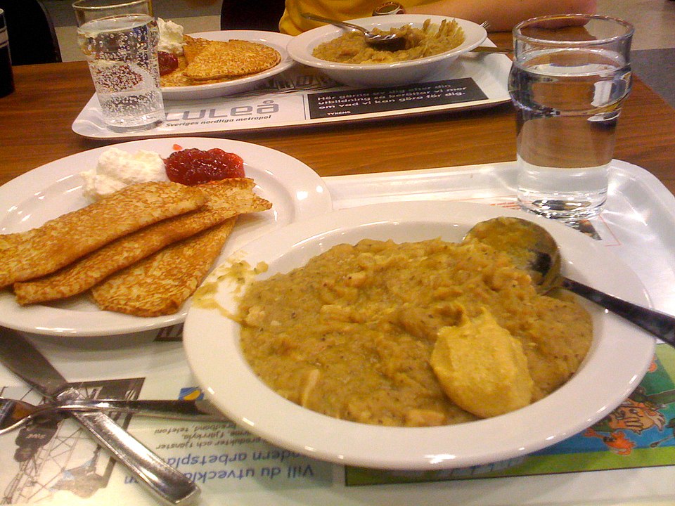pea soup with pancakes - Traditional Sweden dish