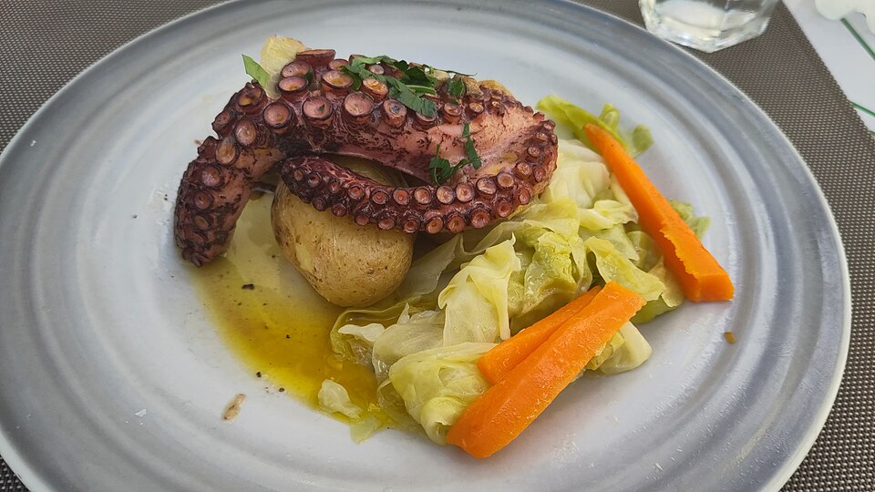Polvo à lagareiro - Traditional Portugal dish