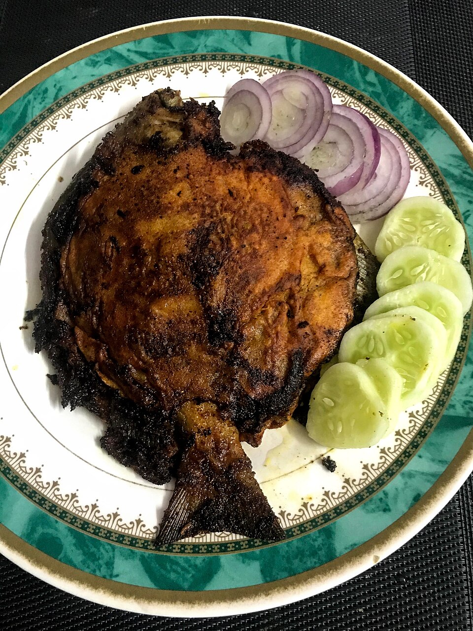 Pomfret machh bhaja - Traditional India dish