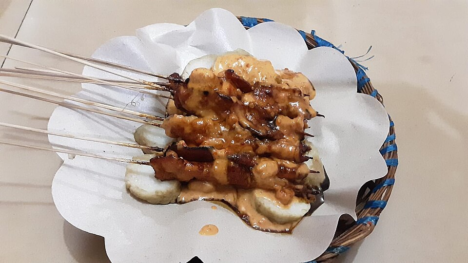 Ponorogo satay - Traditional Indonesia dish