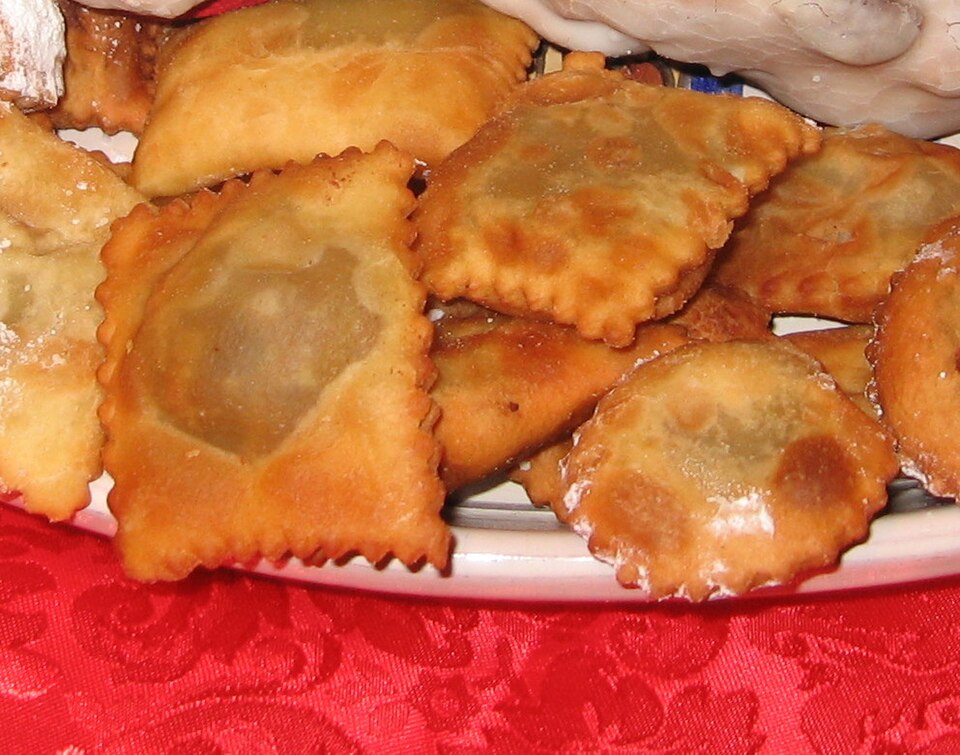 ravioli dolci - Traditional Italy dish