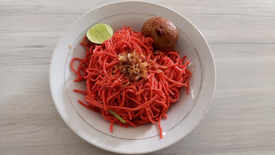 Red noodle - Traditional Indonesia dish
