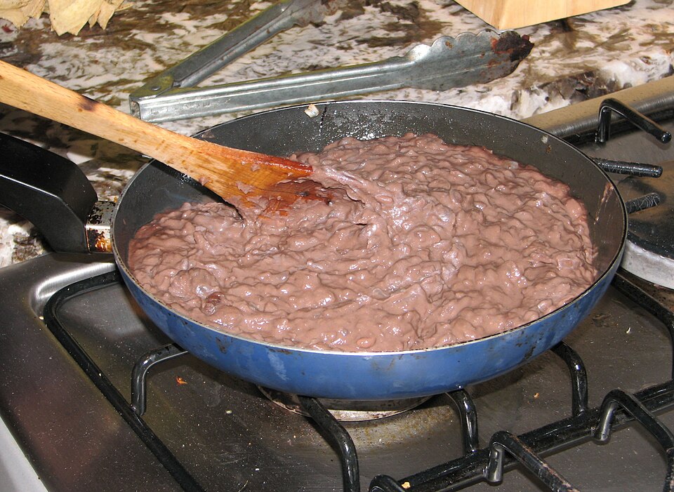 refried beans - Traditional Mexico dish