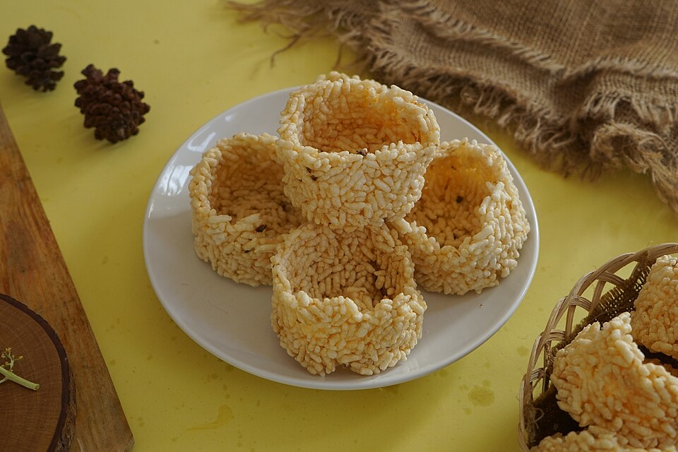 Rengginang Lorjuk - Traditional Indonesia dish