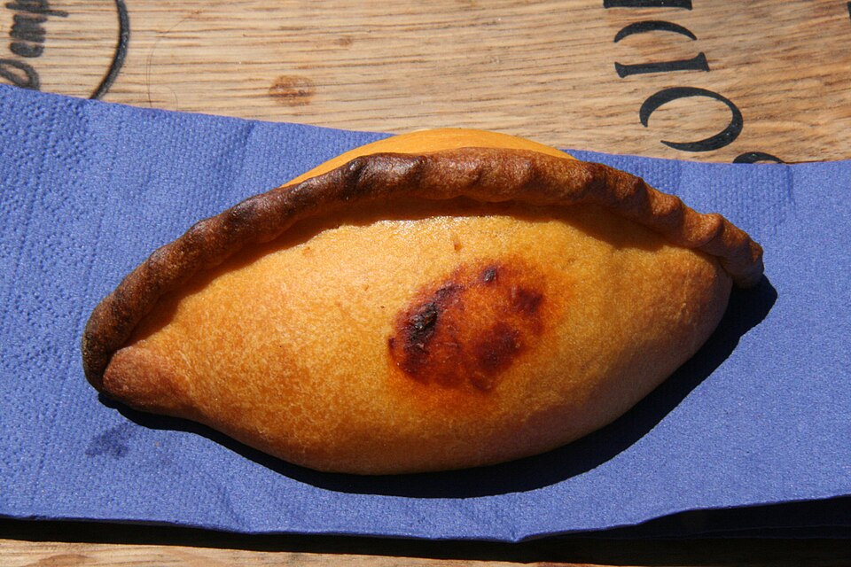 salteña - Traditional Bolivia dish