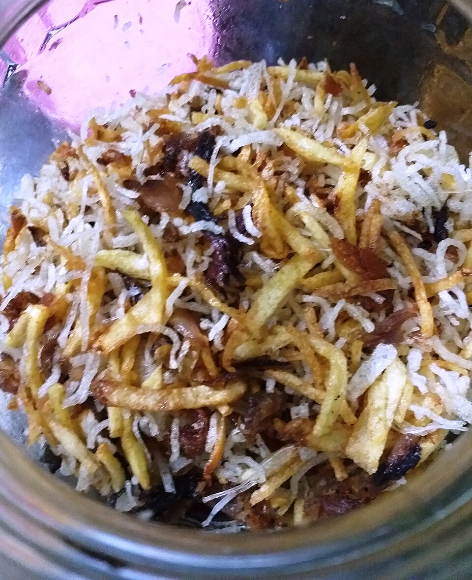 Sambal goreng - Traditional Indonesia dish