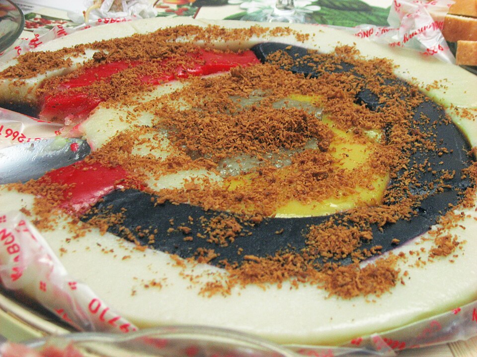 sapin-sapin - Traditional Philippines dish