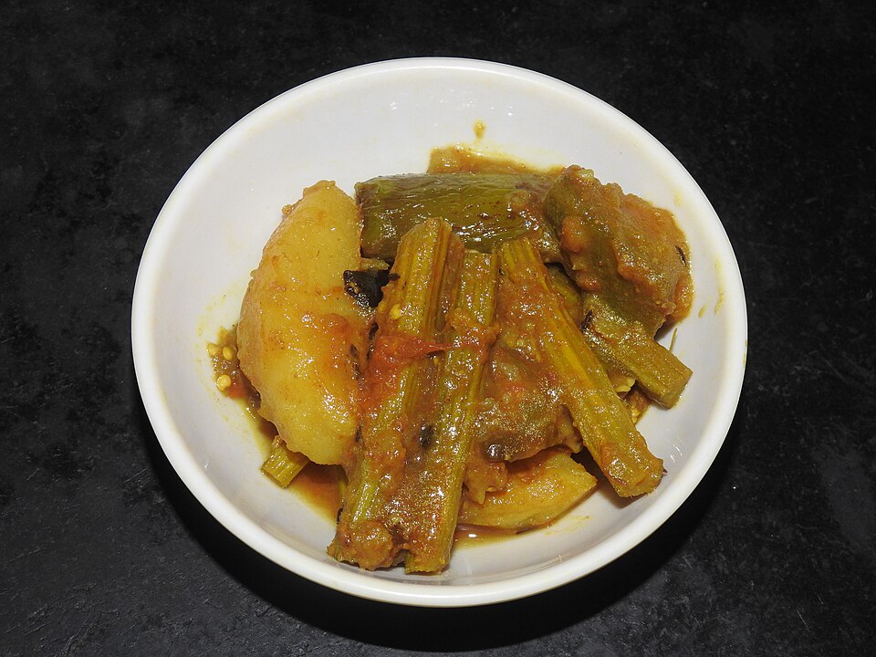 Sojne dantar chorchori - Traditional India dish