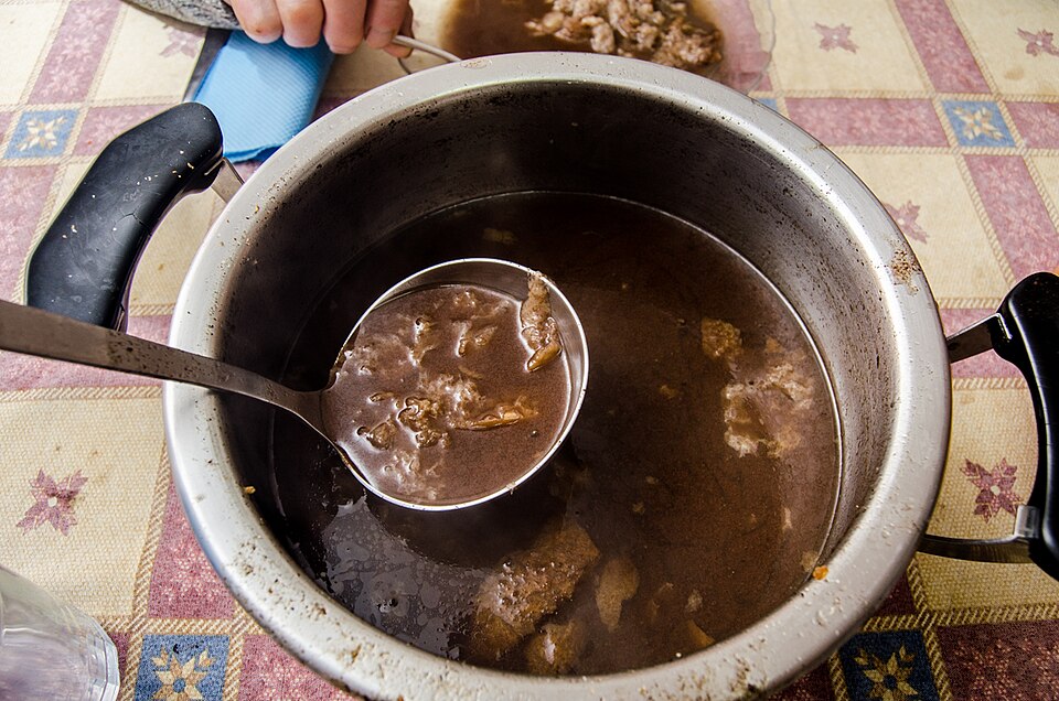 Sopa de calducho - Traditional Spain dish