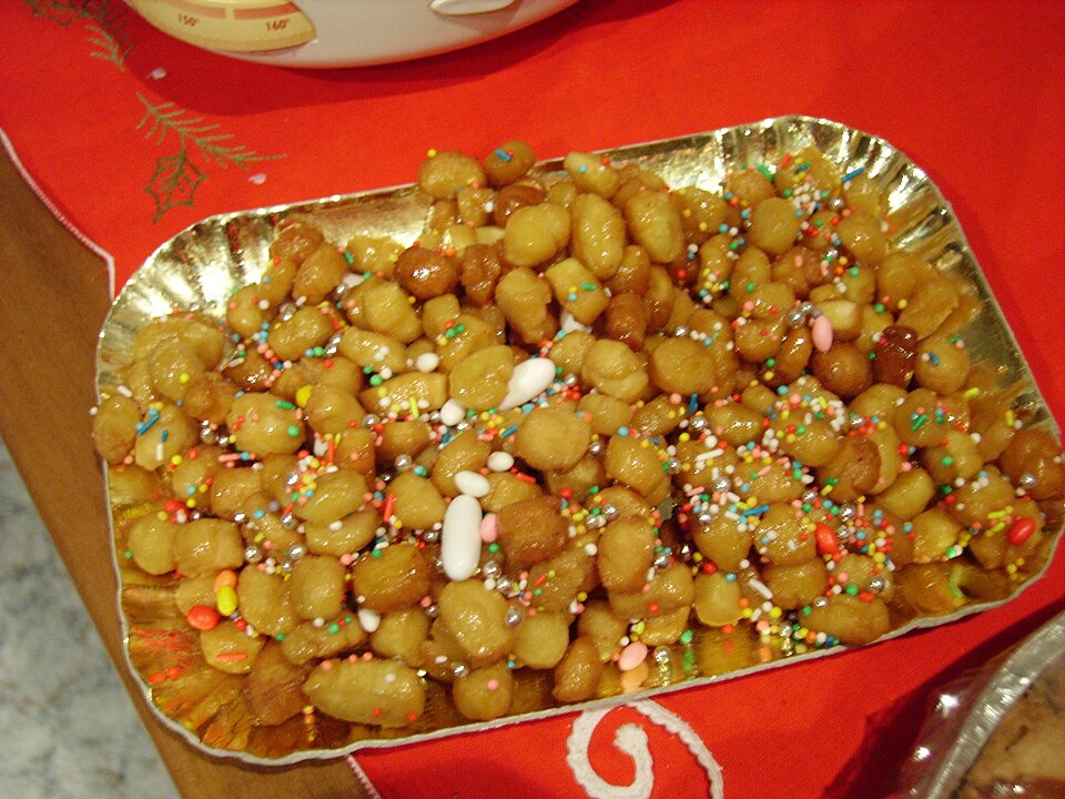 Struffoli - Traditional Italy dish