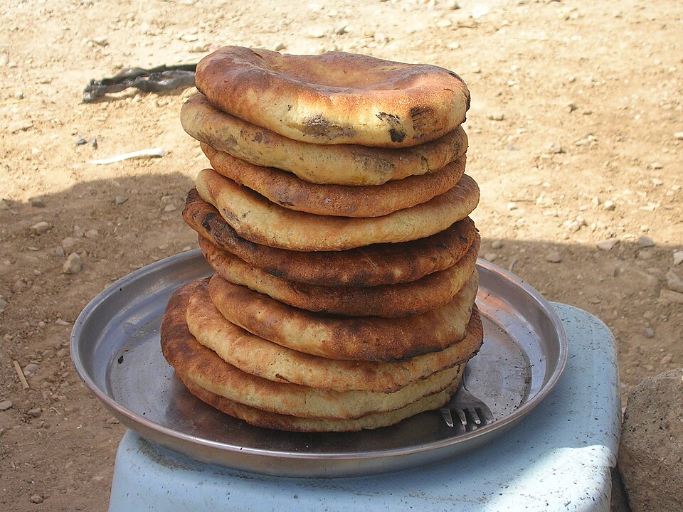 Tabouna bread - Traditional Tunisia dish