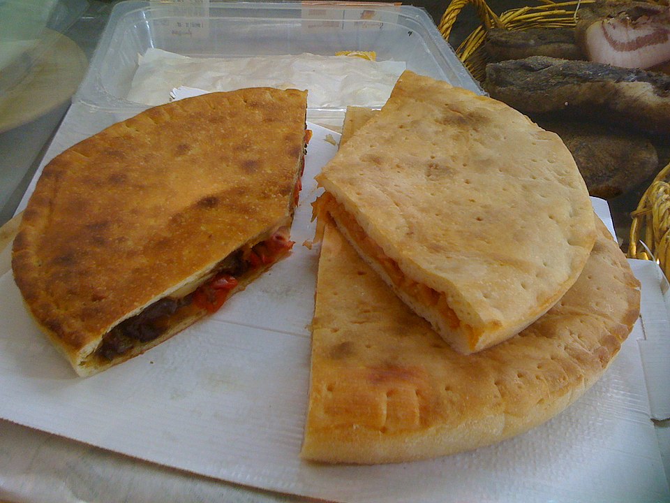 Tiella of Gaeta - Traditional Italy dish
