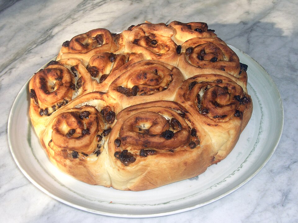 Torta delle rose - Traditional Italy dish