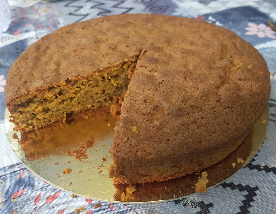 Torta di nocciole - Traditional Italy dish