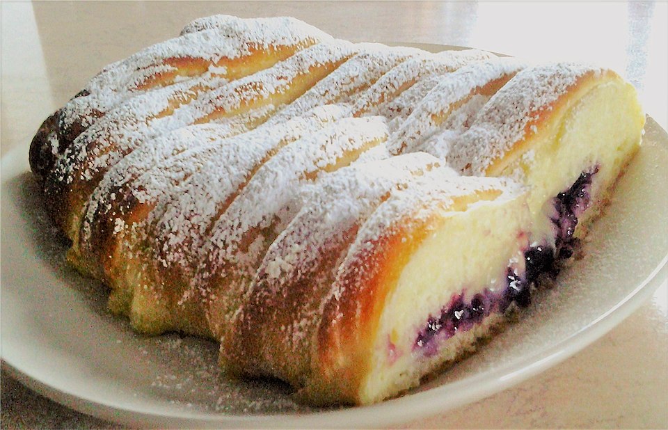 Treccia mochena - Traditional Italy dish