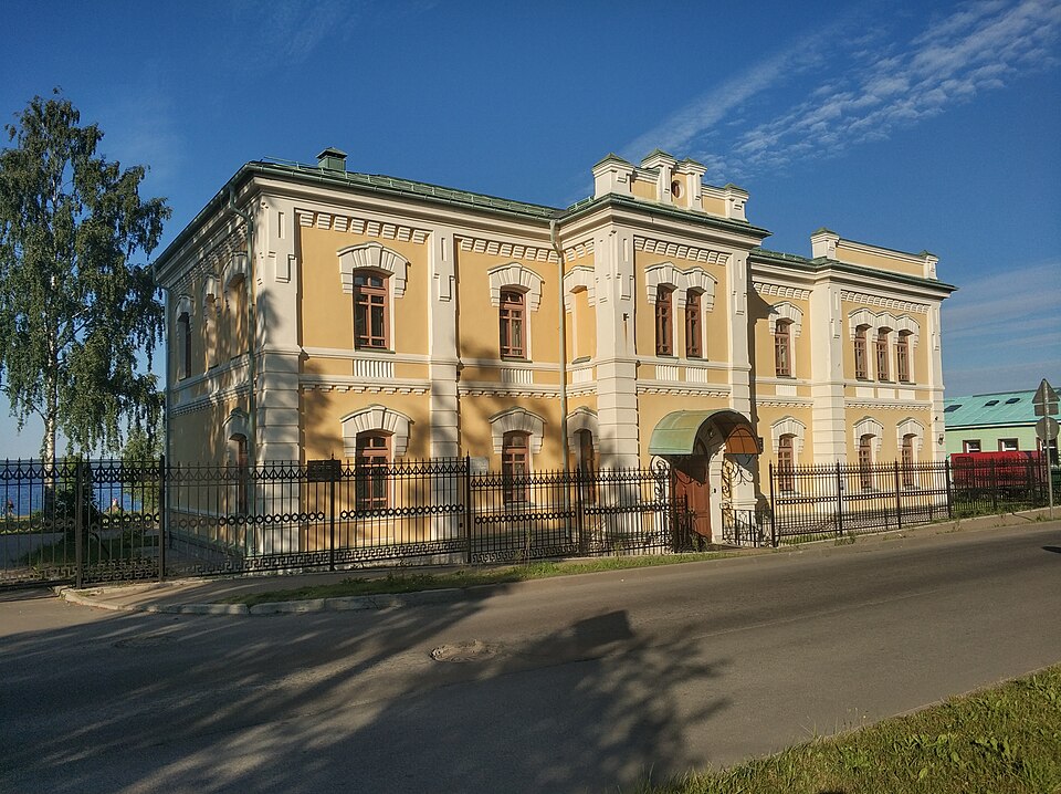 Корпус главного