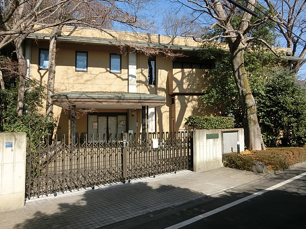 はけの森美術館