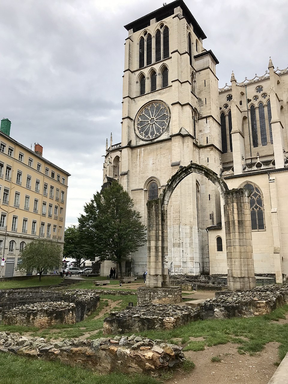 Jardin archéologique Girard Desargues