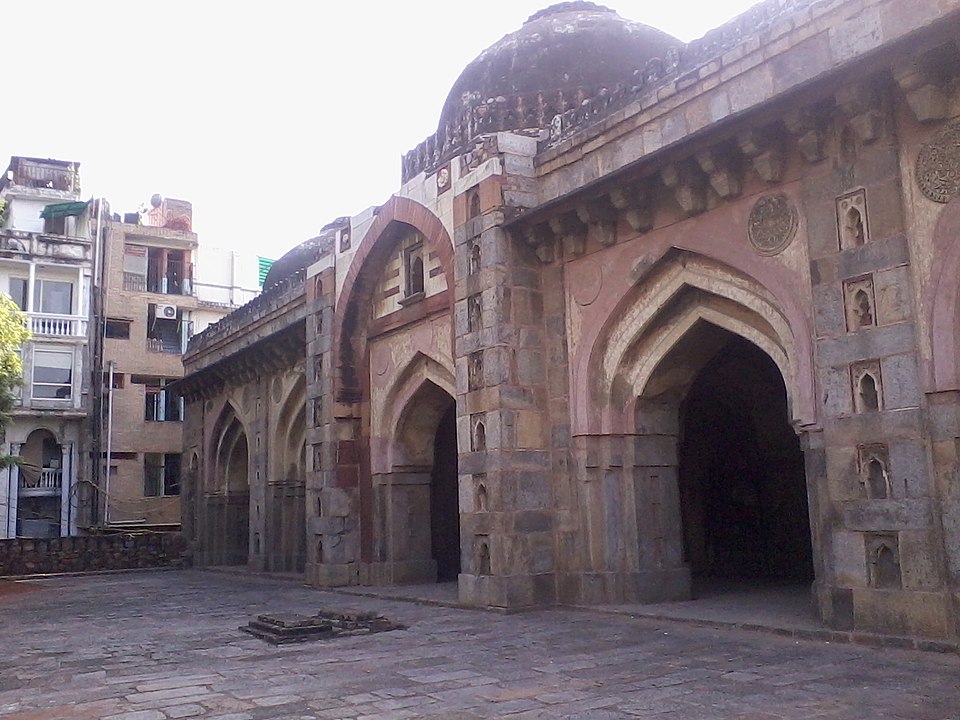 Moth Ki Masjid