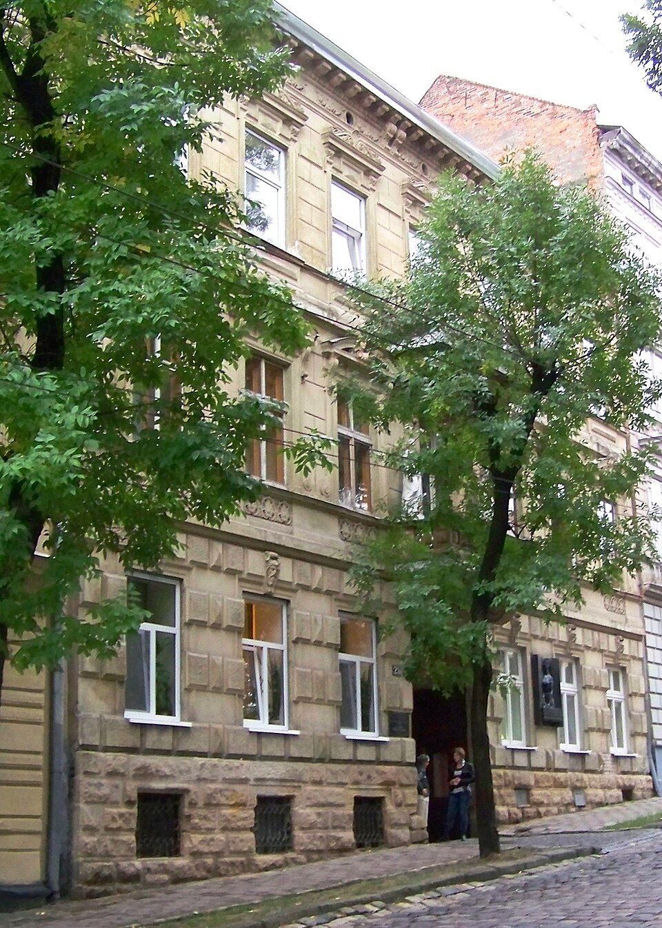 Музично-меморіальний музей С. Крушельницької