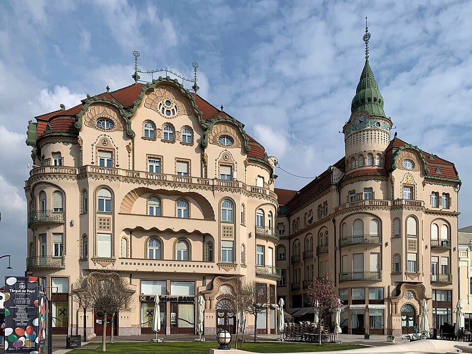 Palatul Vulturul Negru