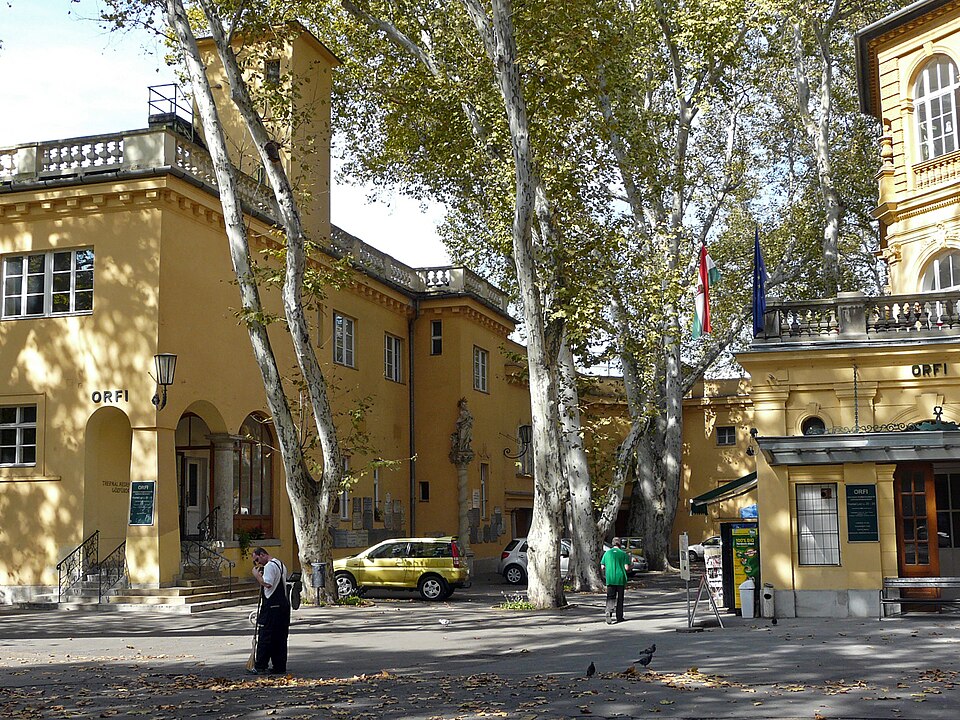 Szent Lukács Gyógyfürdő és Uszoda