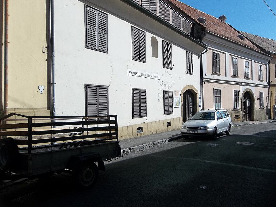 Várostörténeti Múzeum