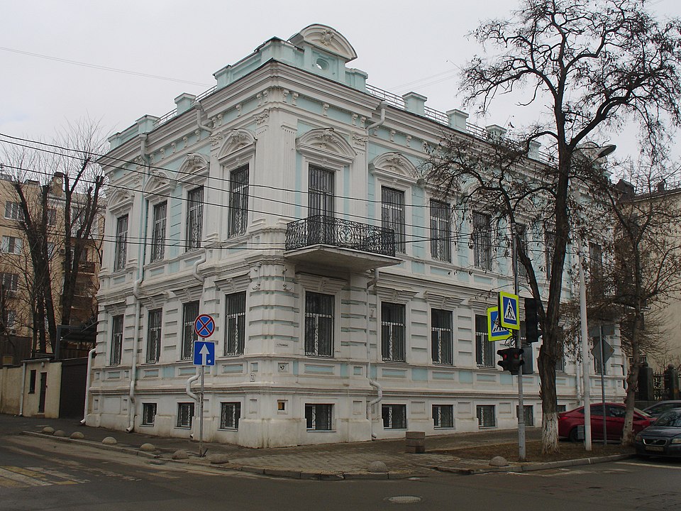 Дом Резниченко