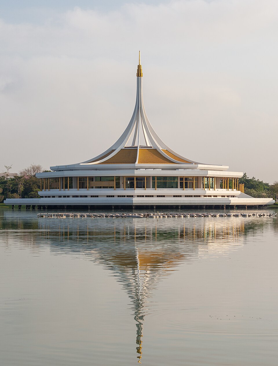 สวนหลวง ร.๙