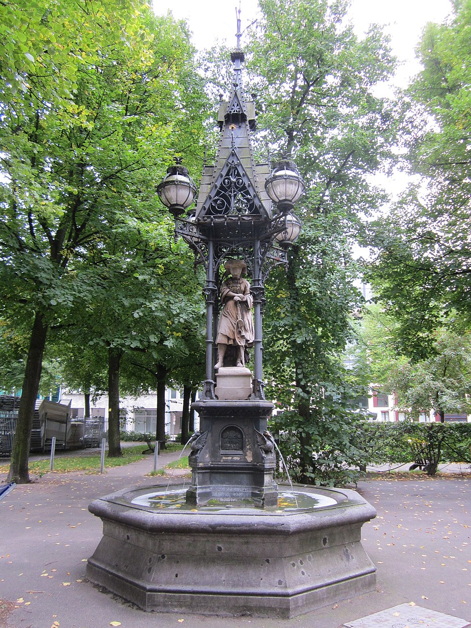 Vierländerin-Brunnen
