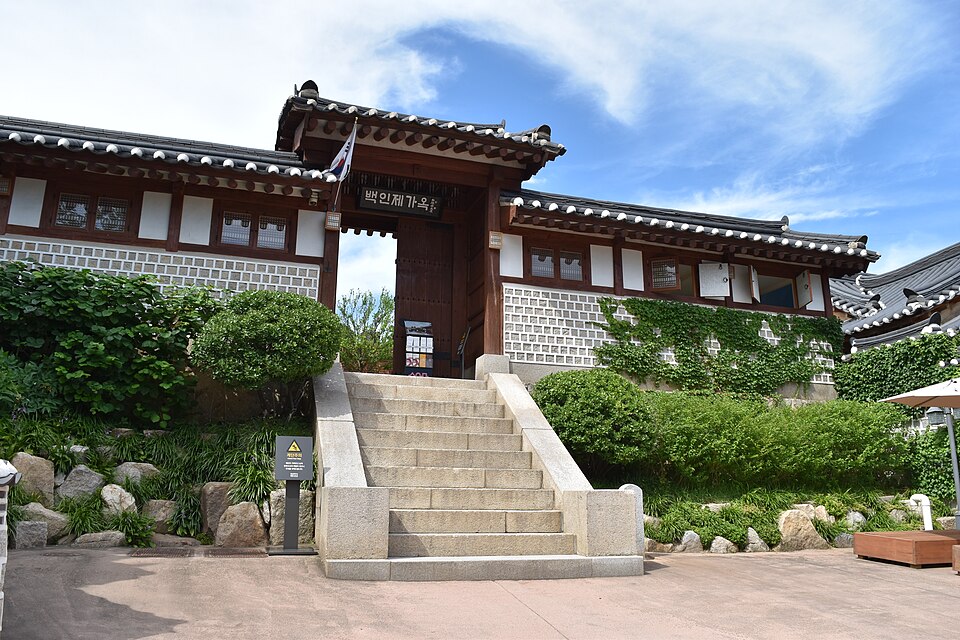 가회동백인제가옥