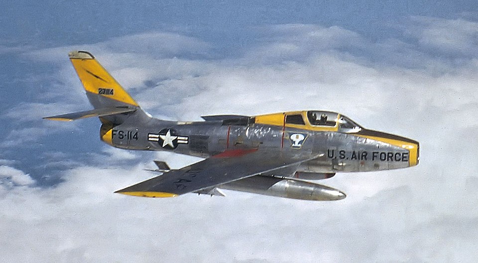 F-84 F Thunderstreak