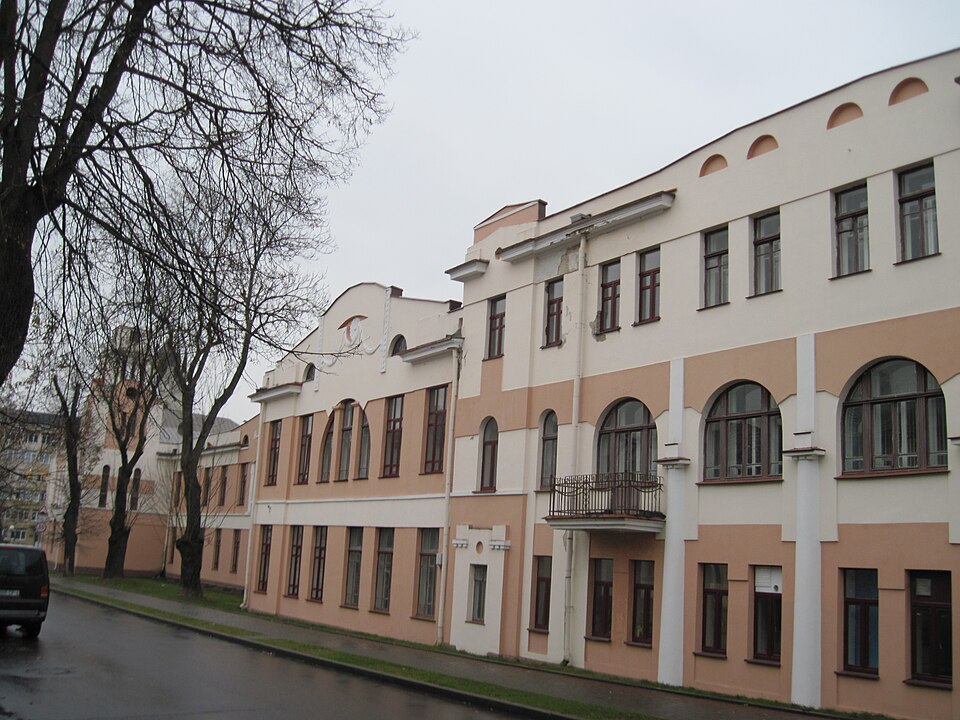 Будынак рэальнага вучылішча