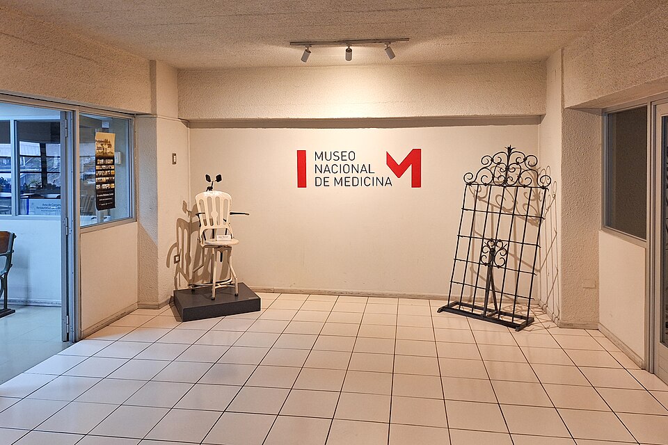 Museo Nacional de Medicina Dr. Enrique Laval