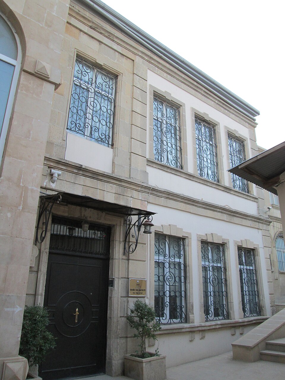 Tahir Salahovun ev muzeyi