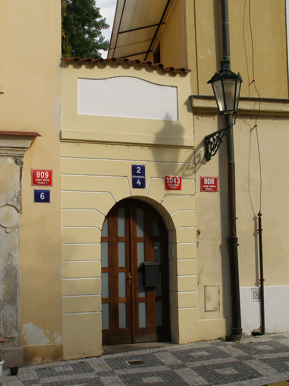 Nejmenší dům v Praze