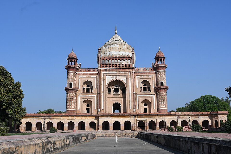 Safdarjung's Tomb