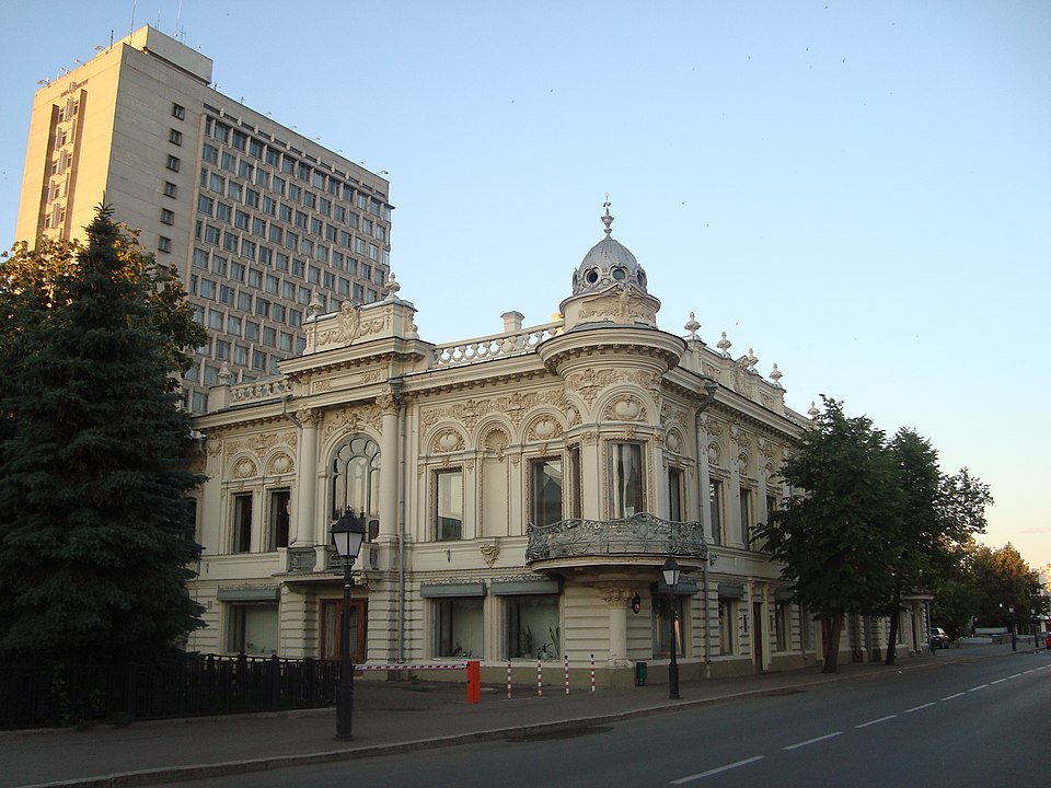 Дом Ушковой