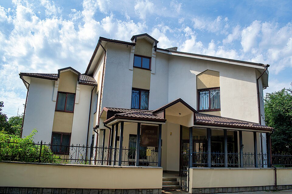 Музей волинської ікони