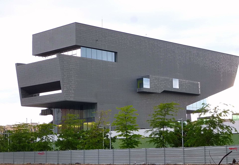 Disseny Hub Barcelona (DHUB)