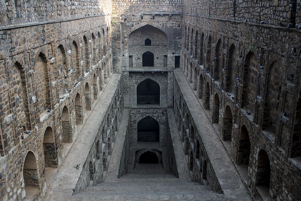 Agrasen ki Baoli