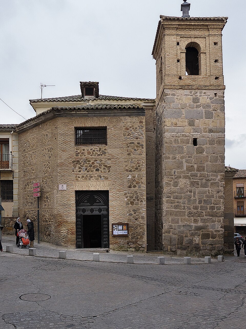 Mezquita-Iglesia de El Salvador