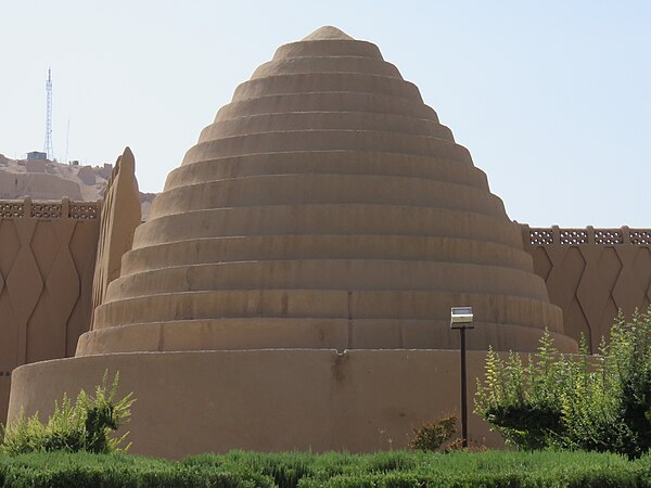 یخدان زریسف